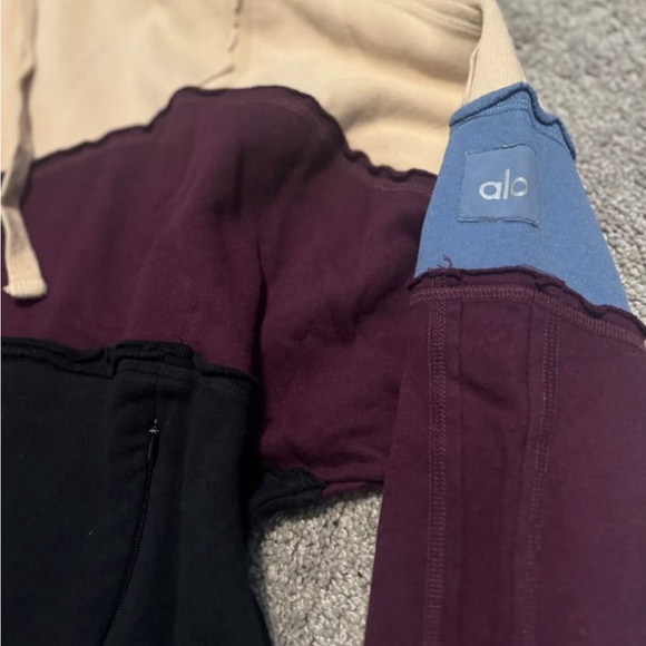 ALO Yoga Women’s Dimension Colorblock Hoodie Sweater Pullover Size XS - Picture 2 of 4